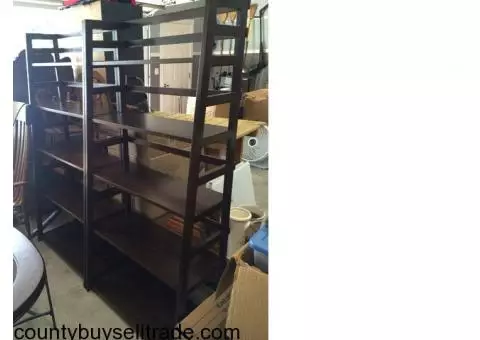 Ladder-Style Bookshelves