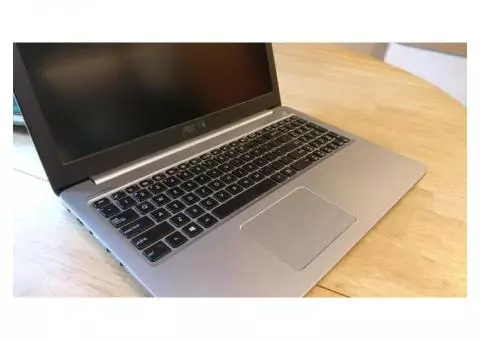 High end Asus laptop, perfect for engineering students